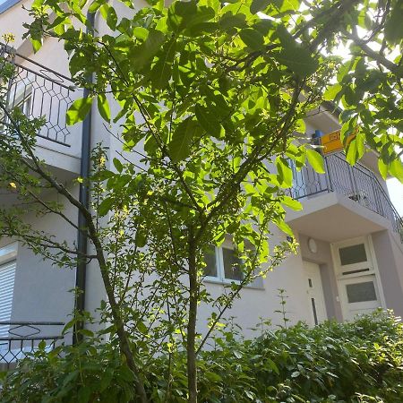 Apartment Gardenview - New! Krk Town Extérieur photo