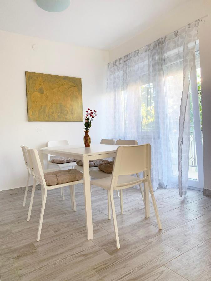 Apartment Gardenview - New! Krk Town Extérieur photo