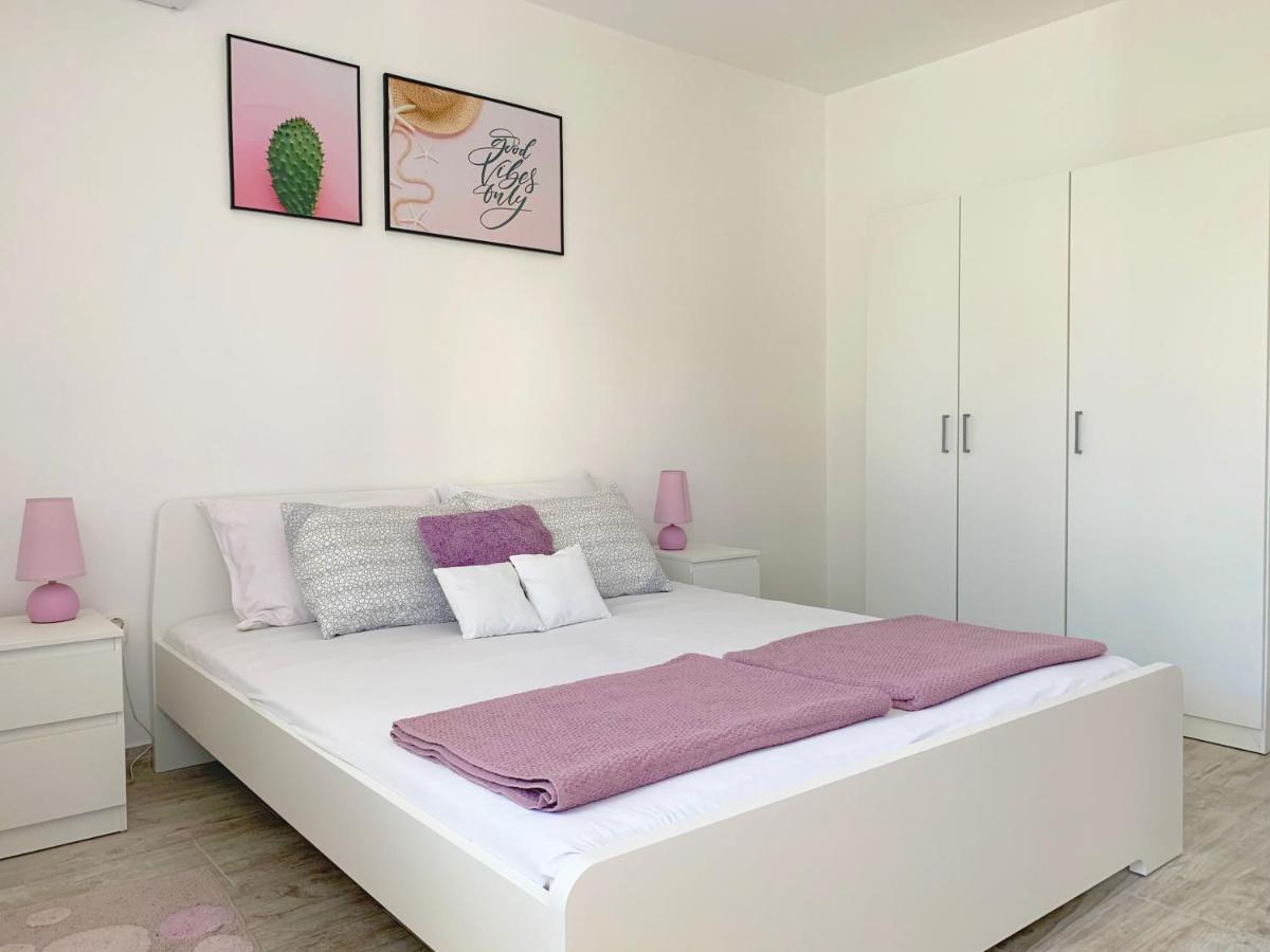 Apartment Gardenview - New! Krk Town Extérieur photo