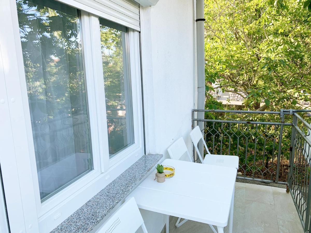 Apartment Gardenview - New! Krk Town Extérieur photo