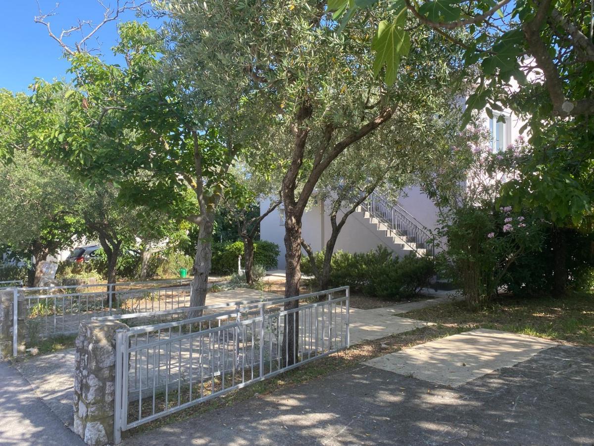 Apartment Gardenview - New! Krk Town Extérieur photo