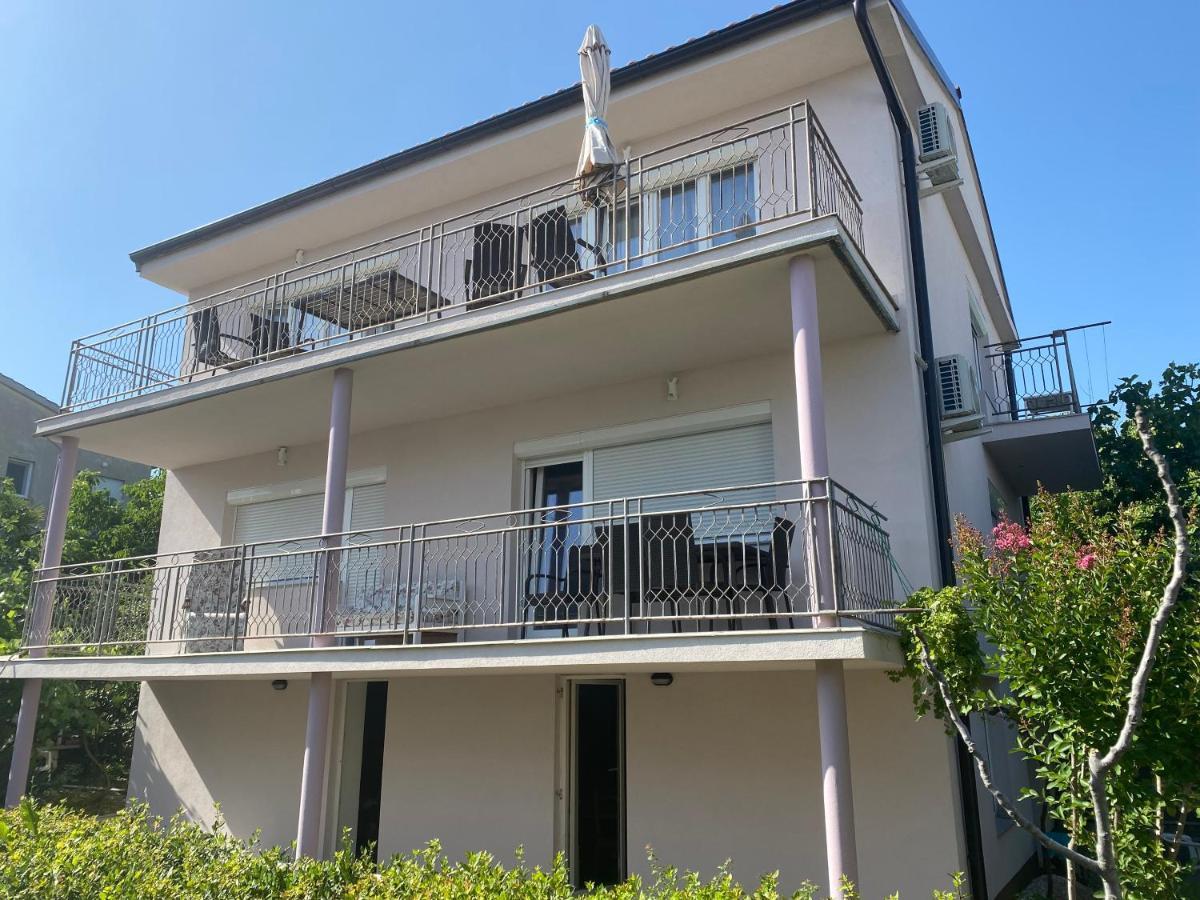 Apartment Gardenview - New! Krk Town Extérieur photo